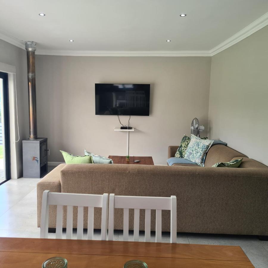 Clarens Escape Apartment Exterior photo