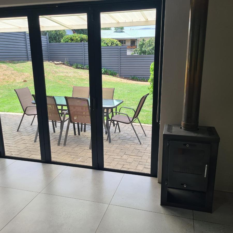 Clarens Escape Apartment Exterior photo
